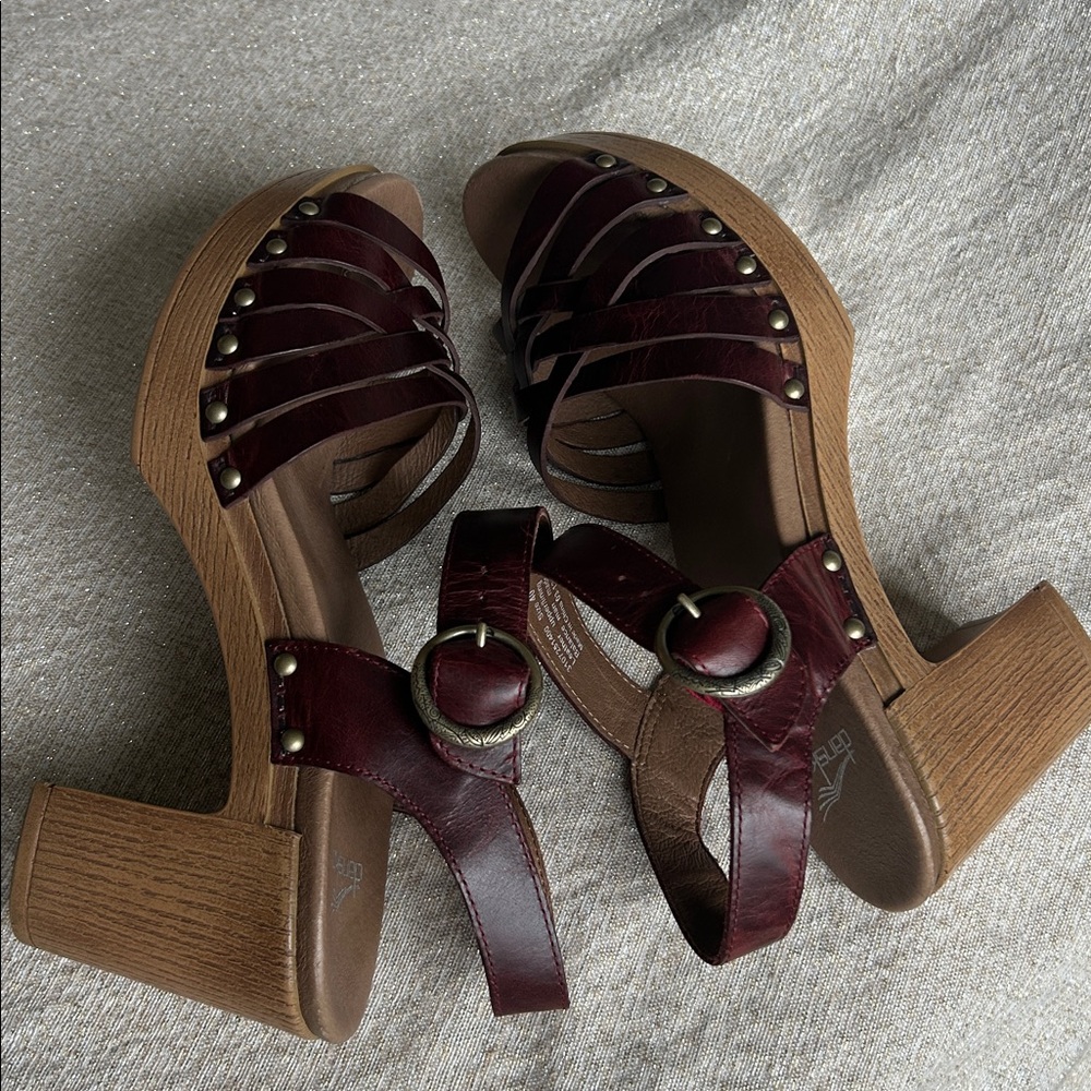 Dansko Dawson Sandals Strappy Leather Platforms Block Heels Woodgrain Size 40 - Picture 4 of 10